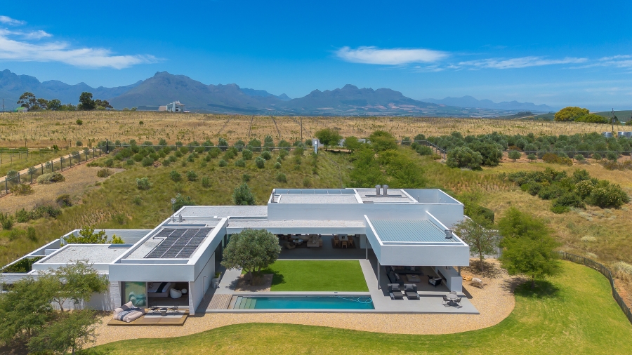 3 Bedroom Property for Sale in Devonvallei Western Cape